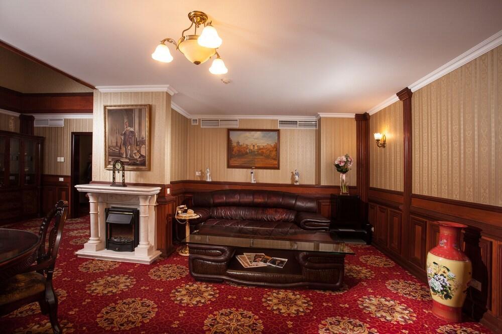 London Hotel Odessa Eksteriør bilde