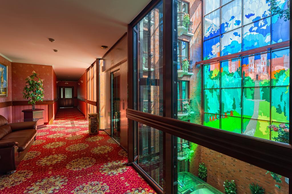 London Hotel Odessa Eksteriør bilde