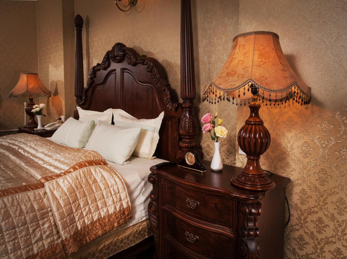 London Hotel Odessa Eksteriør bilde